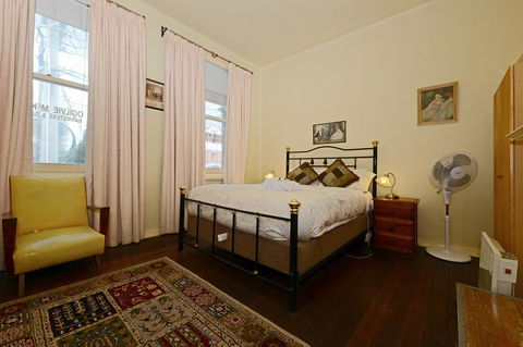 Edinburgh Gallery Bed & Breakfast - Tourism Brisbane 25