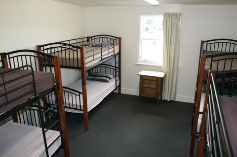 Arthouse Hostel - Brisbane Tourism 21