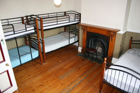 Arthouse Hostel - Brisbane Tourism 1