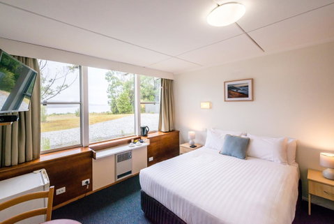 Pedder Wilderness Lodge - Brisbane Tourism 2