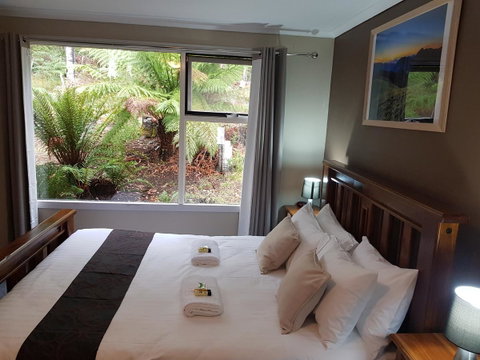 Cradle Alpine Retreat - Brisbane Tourism 8