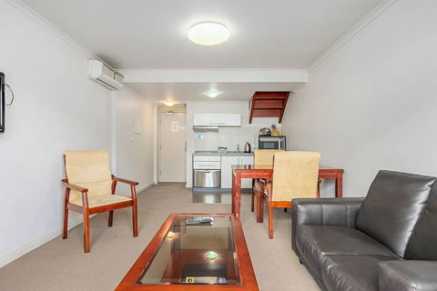 Apartment 104 - Brisbane Tourism 14