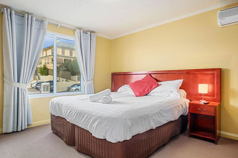 Apartment 104 - Brisbane Tourism 1
