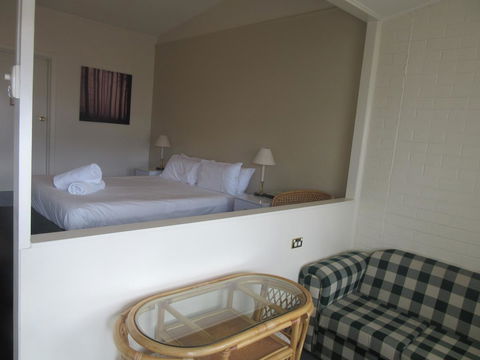 Abel Tasman Airport Motor Inn - Brisbane Tourism 26