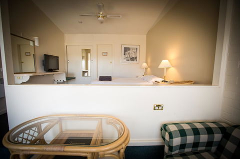 Abel Tasman Airport Motor Inn - Brisbane Tourism 37