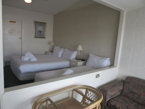 Abel Tasman Airport Motor Inn - Brisbane Tourism 28