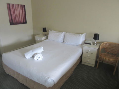 Abel Tasman Airport Motor Inn - Brisbane Tourism 0