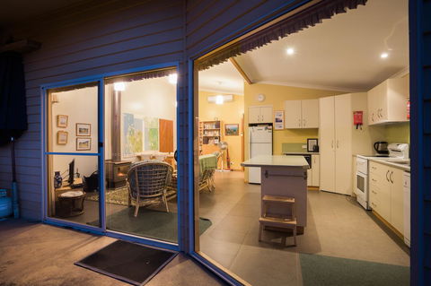 Arthur Riverfront And Sea Lodge Downstream - Brisbane Tourism 9