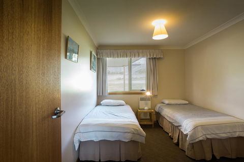 Arthur Riverfront And Sea Lodge Downstream - Brisbane Tourism 13