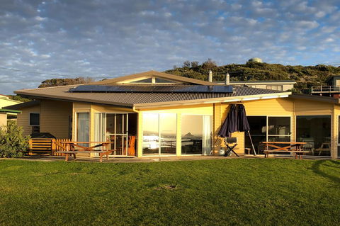 Arthur Riverfront And Sea Lodge Downstream - Brisbane Tourism 20