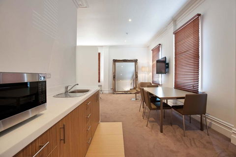Ikon Hotel - Tourism Brisbane 24