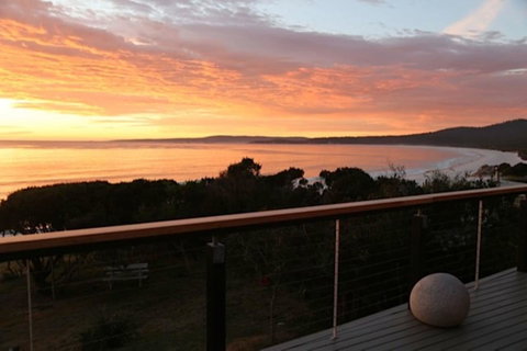 Driftwood Bay Of Fires - Brisbane Tourism 1