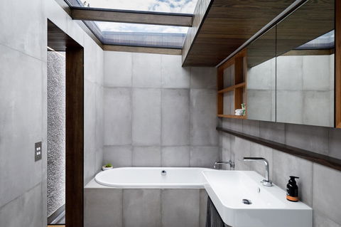 Blue Magnolia - Tourism Brisbane 32