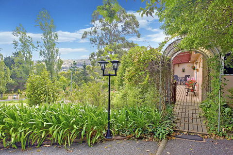 Tamar River Retreat - Tourism Brisbane 3