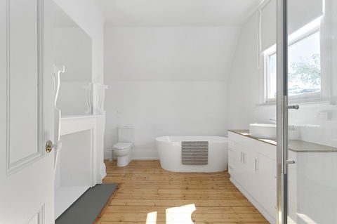 Amberley - Tourism Brisbane 26