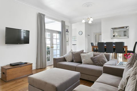 Amberley - Tourism Brisbane 4