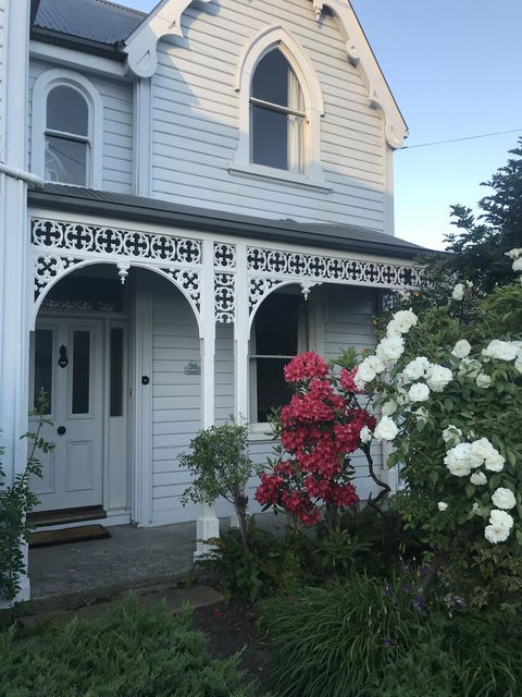 Amberley - Tourism Brisbane 1