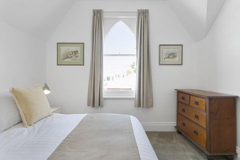 Amberley - Tourism Brisbane 21