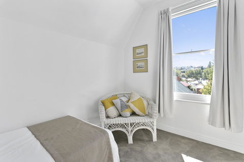 Amberley - Tourism Brisbane 34