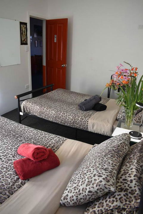 Hobart's Accommodation & Hostel - Brisbane Tourism 16