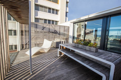 Avalon City Retreat - Tourism Brisbane 0
