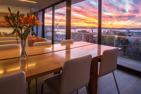 Avalon City Retreat - Tourism Brisbane 8