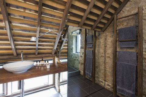 Stone Flower - Brisbane Tourism 14