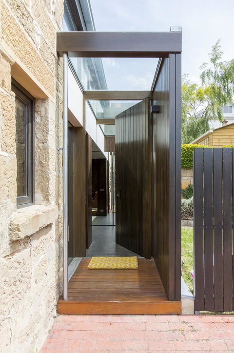 Stone Flower - Brisbane Tourism 1