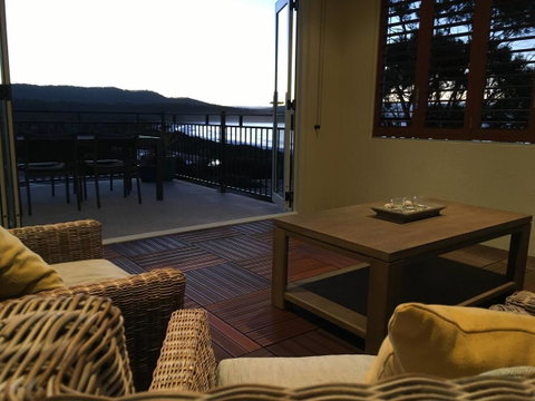 Villa 2 Bay Of Fires - Brisbane Tourism 5