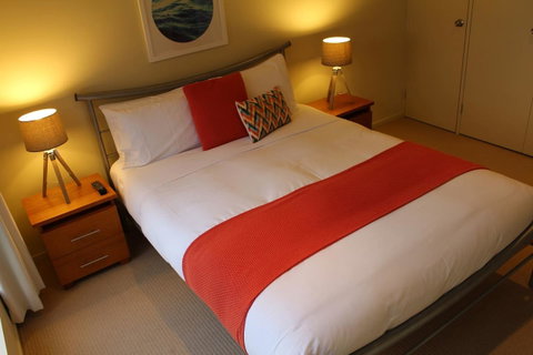 Villa 2 Bay Of Fires - Brisbane Tourism 15