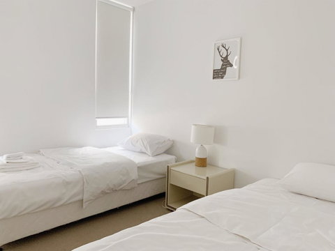 Poplar Box Hill Apartment - Brisbane Tourism 8