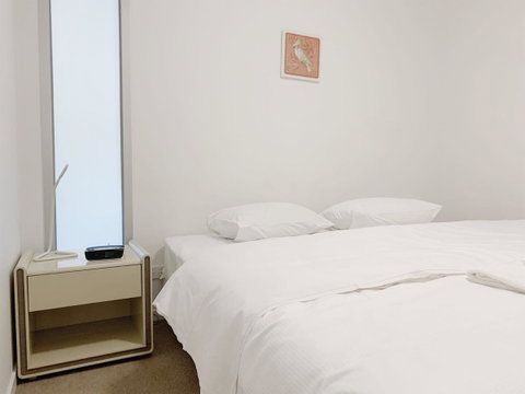 Poplar Box Hill Apartment - Brisbane Tourism 9
