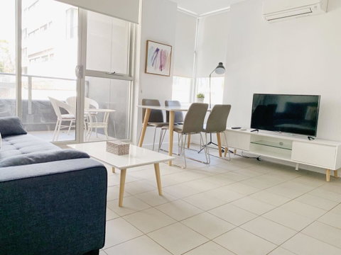 Poplar Box Hill Apartment - Brisbane Tourism 7