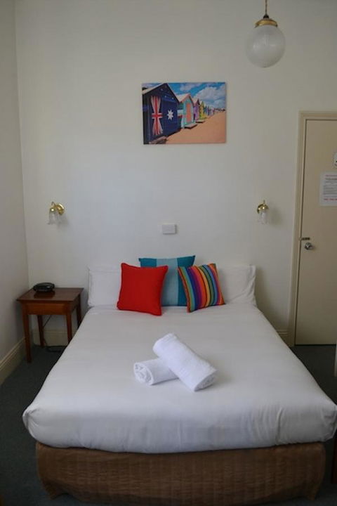 Point Lonsdale Guest House - Brisbane Tourism 4