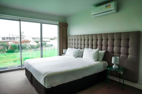 The Apollo - Brisbane Tourism 18