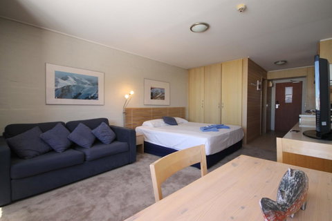 Arlberg Hotham - Brisbane Tourism 25