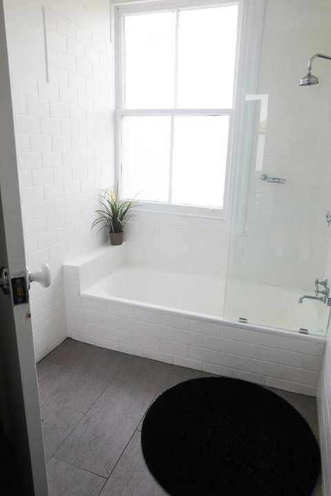 The Royal Hotel Mornington - Tourism Brisbane 12