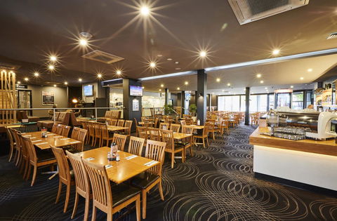 Mornington Hotel - Tourism Brisbane 11