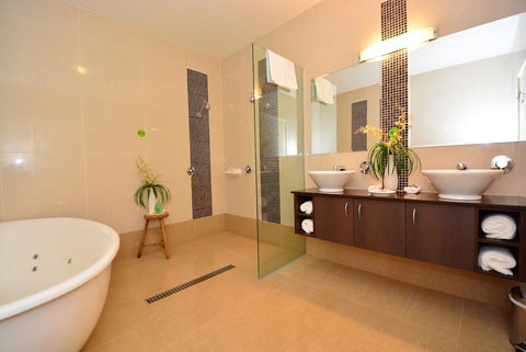 Mornington Hotel - Tourism Brisbane 37