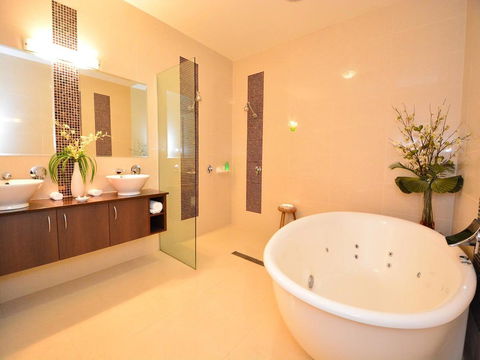 Mornington Hotel - Tourism Brisbane 25