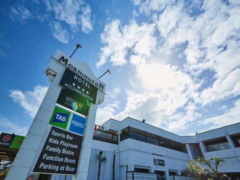 Mornington Hotel - Tourism Brisbane 4