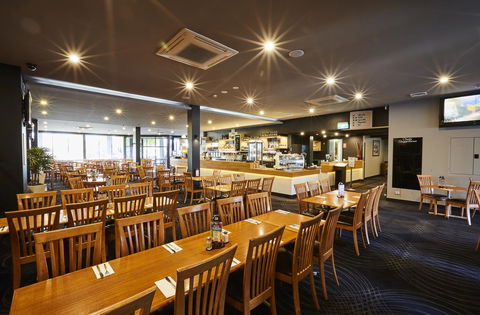 Mornington Hotel - Tourism Brisbane 9