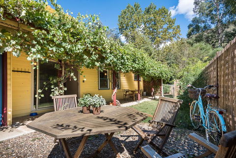 Avalon House - Tourism Brisbane 6