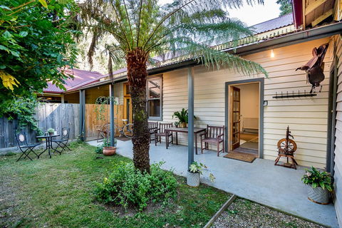 Avalon House - Tourism Brisbane 22
