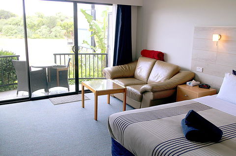 Apollo Bay Waterfront Motor Inn - Brisbane Tourism 30