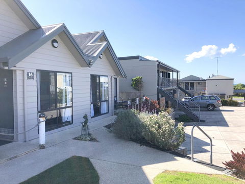 Apollo Bay Waterfront Motor Inn - Brisbane Tourism 21