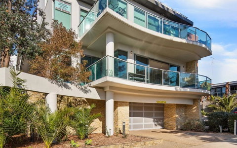 130 At The Waves - Brisbane Tourism 25