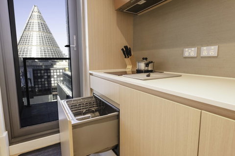 Brady Hotels Central Melbourne - Brisbane Tourism 9