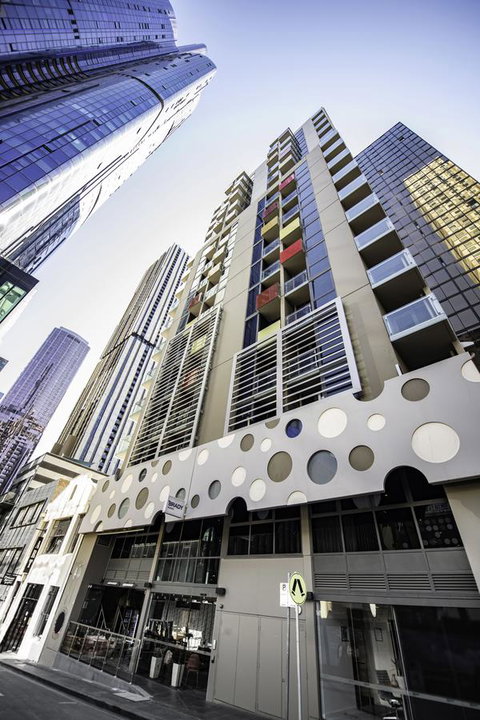 Brady Hotels Central Melbourne - Brisbane Tourism 21