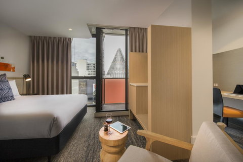Brady Hotels Central Melbourne - Brisbane Tourism 6